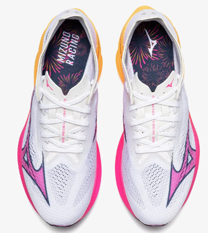 MIZUNO WAVE REBELLION PRO 3 - WHITE/PINK TETRA/TANG ORANGE